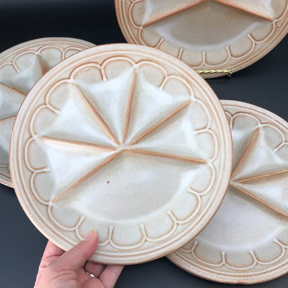 Beauce Ceramic Neutral Fondue Plates Set of 4 Handmade Ceramic Divided Dish - Picture 8 of 12